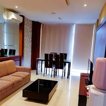 Royal Suite Condotel Medan Luaran gambar