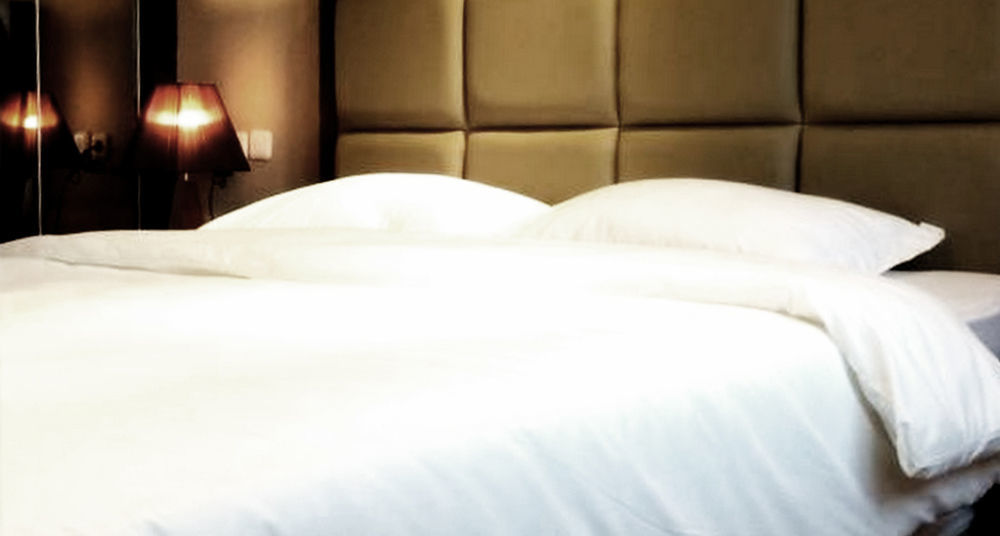 Royal Suite Condotel Medan Luaran gambar