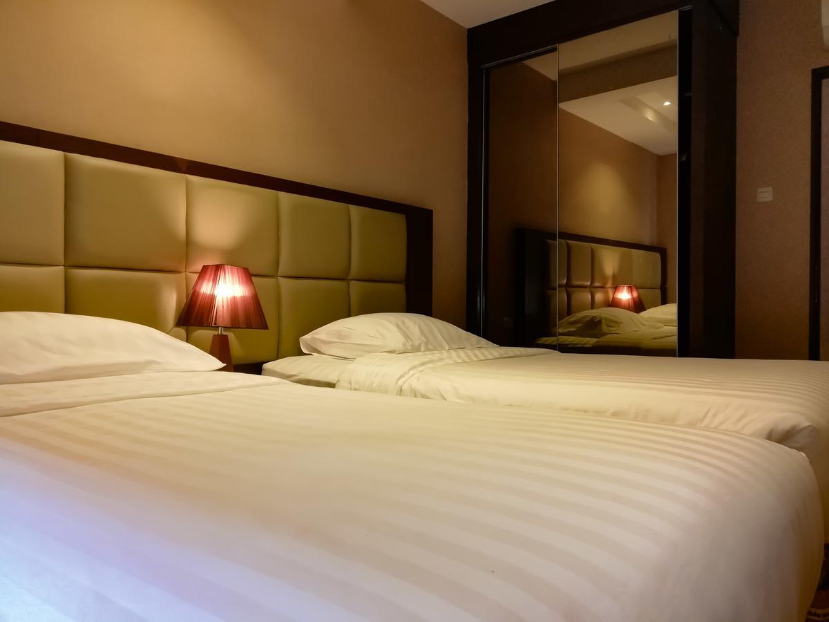 Royal Suite Condotel Medan Luaran gambar