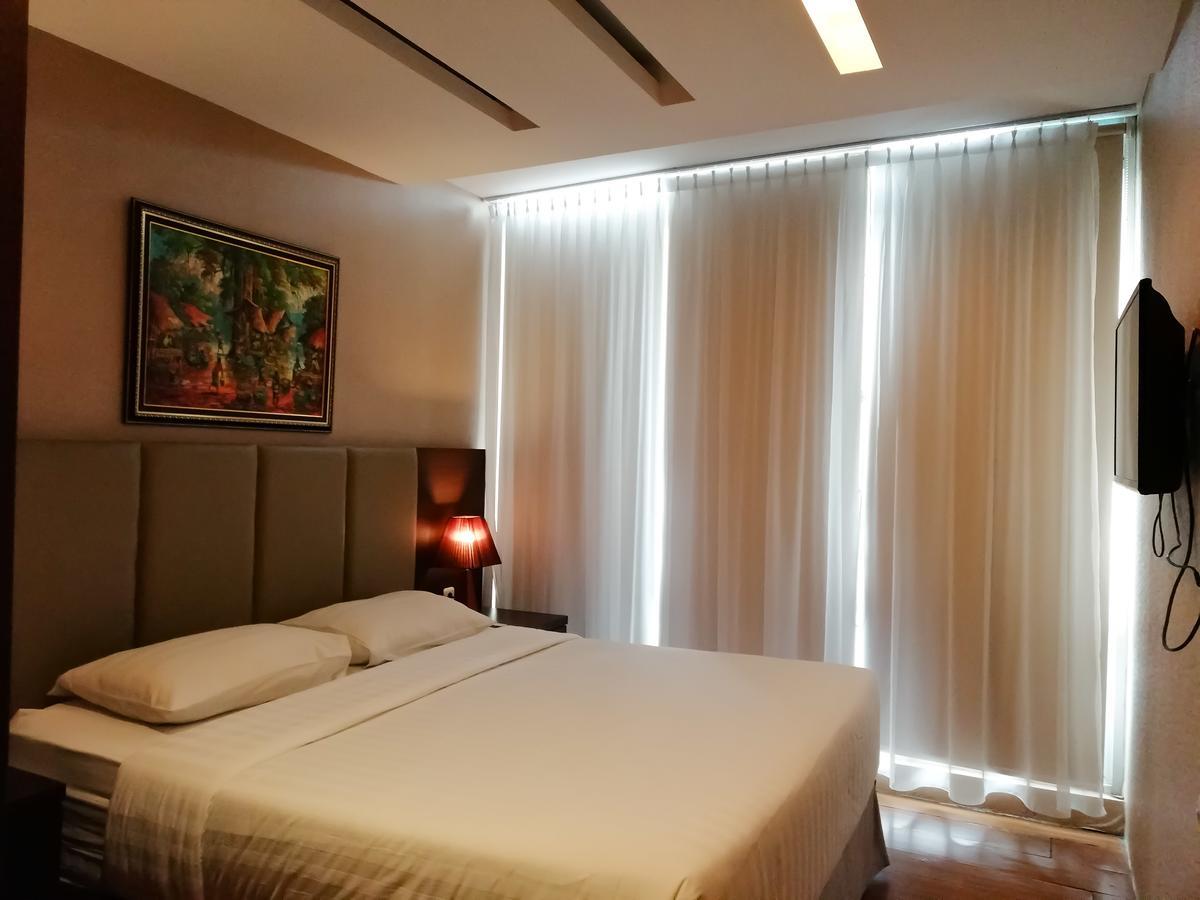 Royal Suite Condotel Medan Luaran gambar